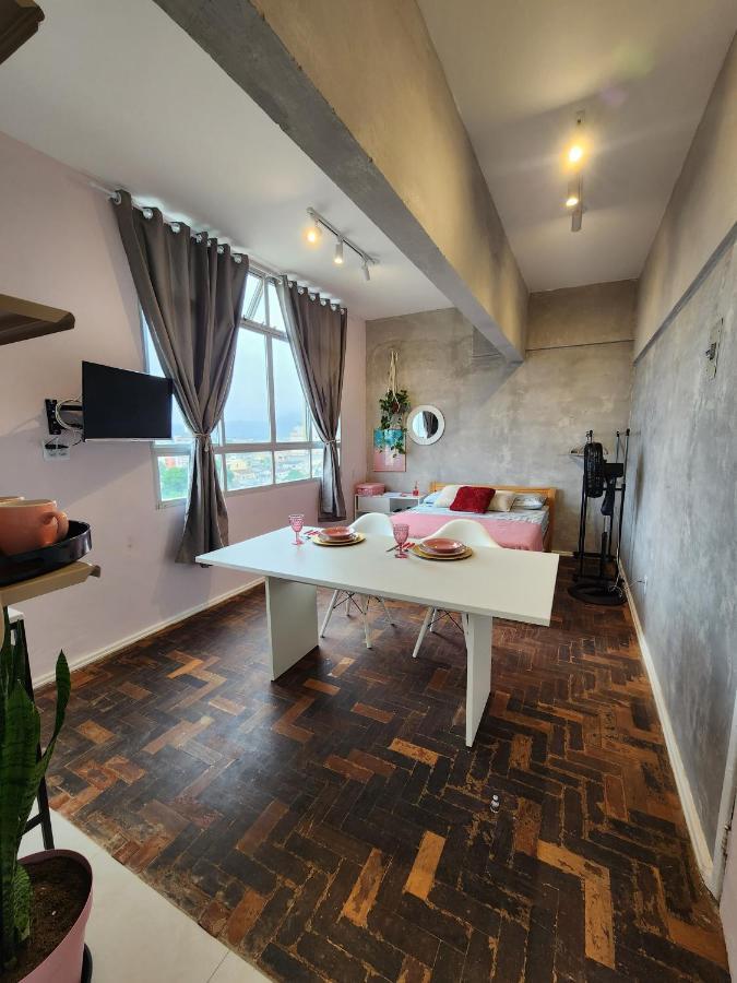 شقة Guaraloft Malibu No Mirante De غواراباري المظهر الخارجي الصورة